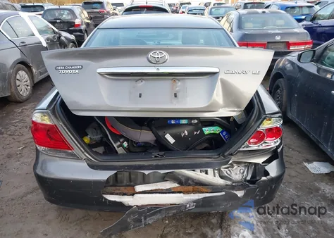 2005 Toyota Camry Le из США, поврежденный, VIN 4T1BE32K75U528706